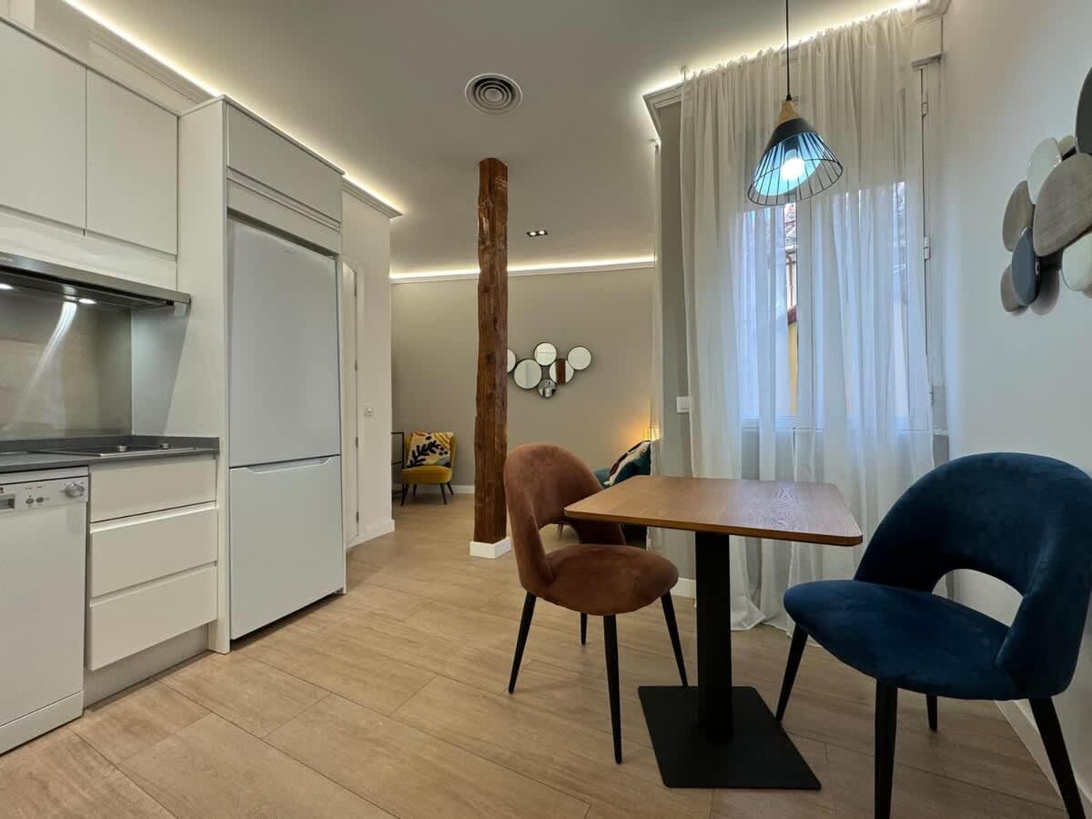 Plaza Mayor Cozy Private Apartment With Ac Madrid Exteriör bild