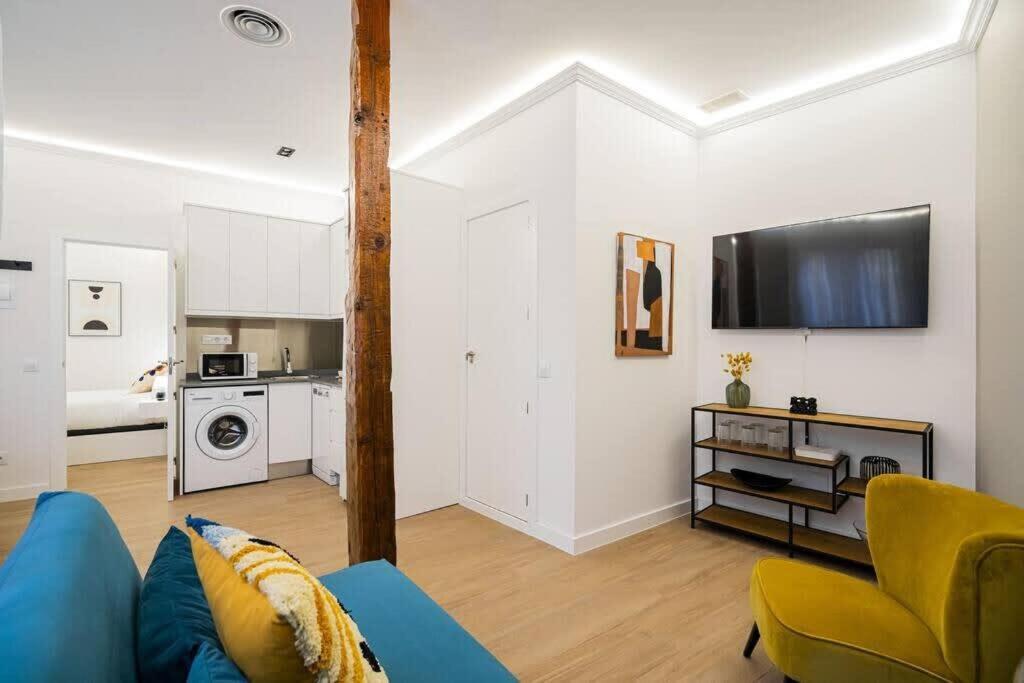 Plaza Mayor Cozy Private Apartment With Ac Madrid Exteriör bild